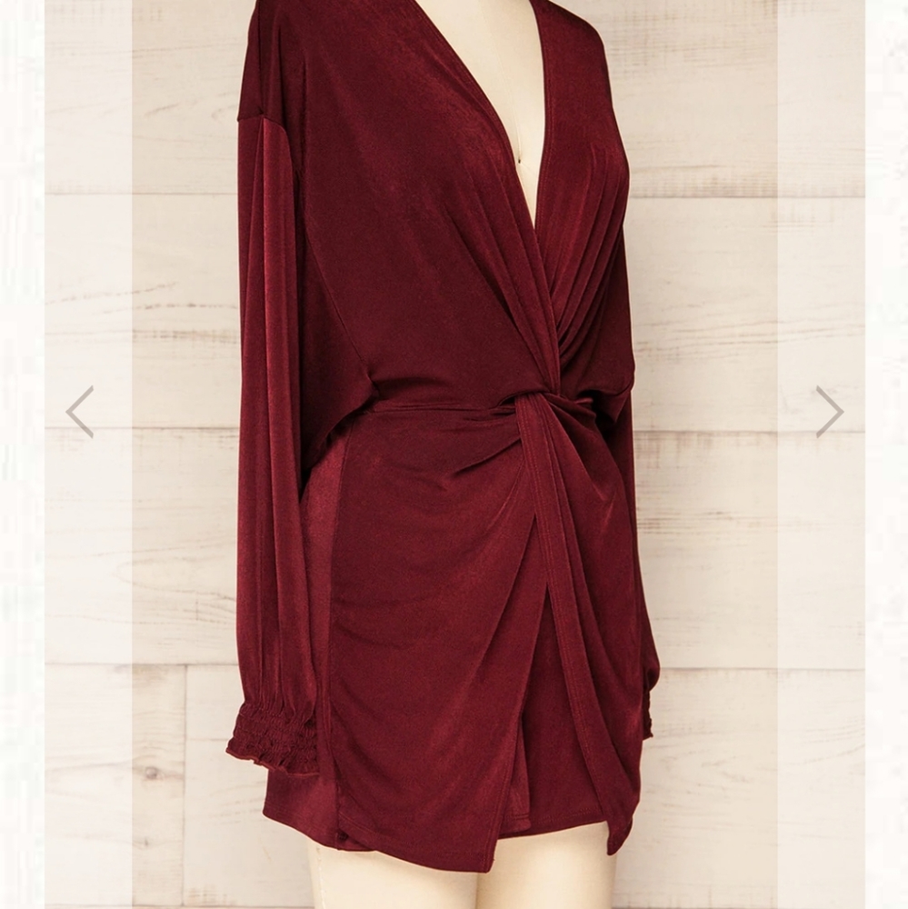 Short Shimmering Romper Long Sleeve